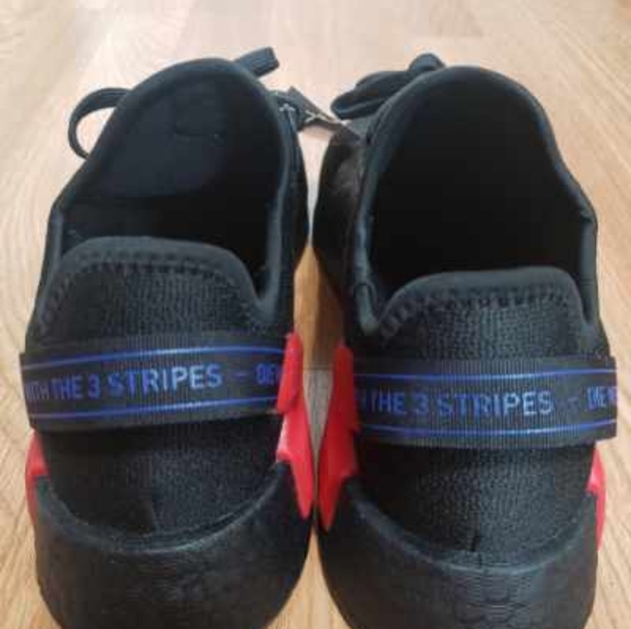 Mens adidas Originals NMD Core Black Blue and Red Mens Size 9 IF7818 - Picture 5 of 7